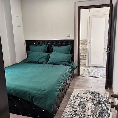 Apartament Sonya Bucarest Exterior foto